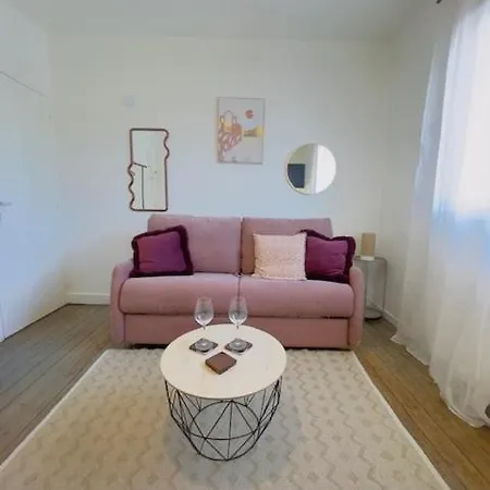 Apartment La Halte Urbaine - 2 Guests - Wifi *